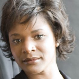 Elizabeth Llewellyn image