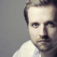 George Humphreys image (Light haired man in a white shirt)