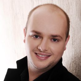 Simon Gfeller image