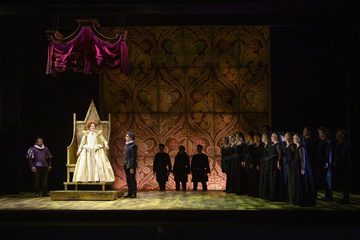 Elizabeth I, Norfolk, Guglielmo and Chorus