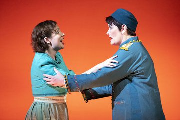 Galina Averina (Ilia) and Catherine Carby (Idamante) in Idomeneo