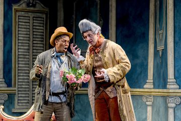 Antonio and the Count in Figaro