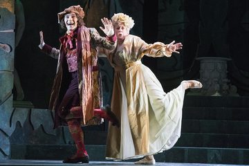 Bunthorne and Jane dance together is G&S's Patience